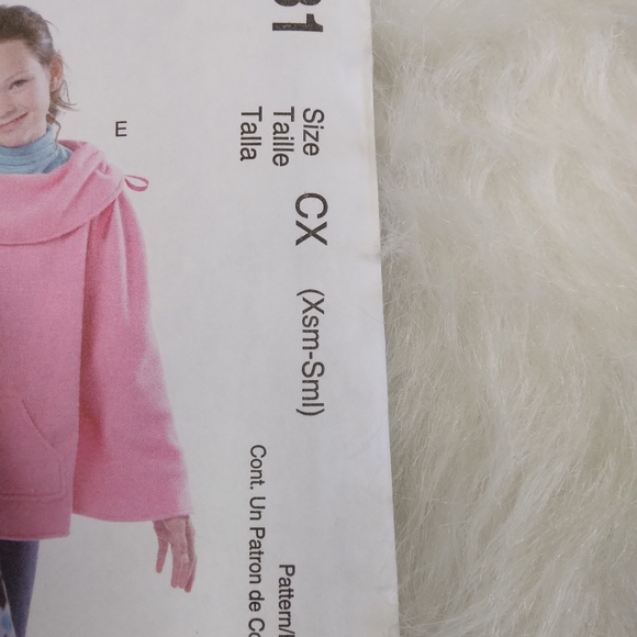 McCall's M6431 EASY Children's Ponchos in 5 styles, sz XS-S. - Picture 2 of 4